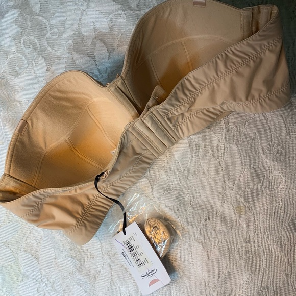 SCULPTRESSE DANA STRAPLESS BRA 42D NUDE😍 - Picture 5 of 13